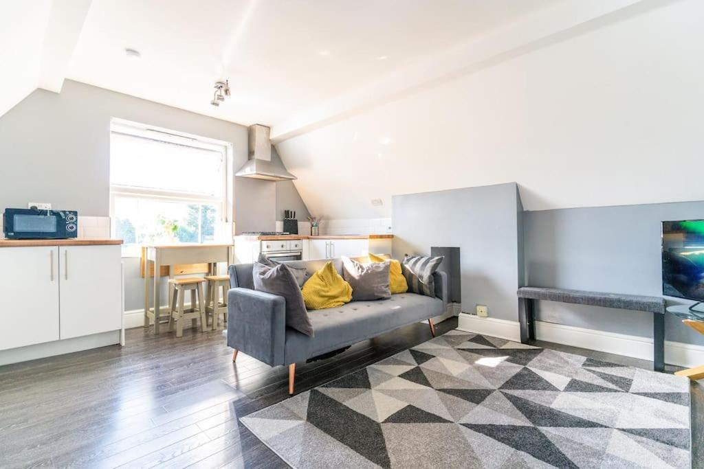 2 - Bed Haven With Free Parking Birmingham