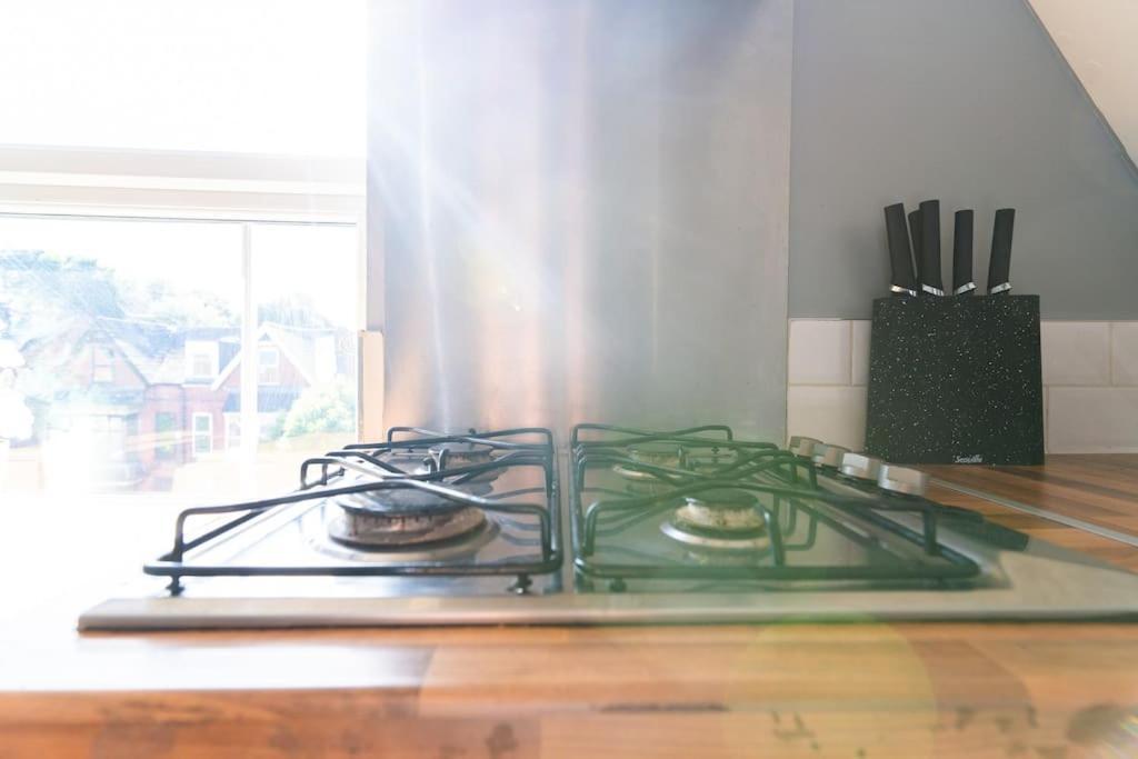 Apartment 2 - Bed Haven With Free Parking Birmingham